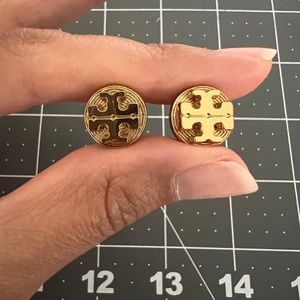 Authentic Tory Burch stud earring
